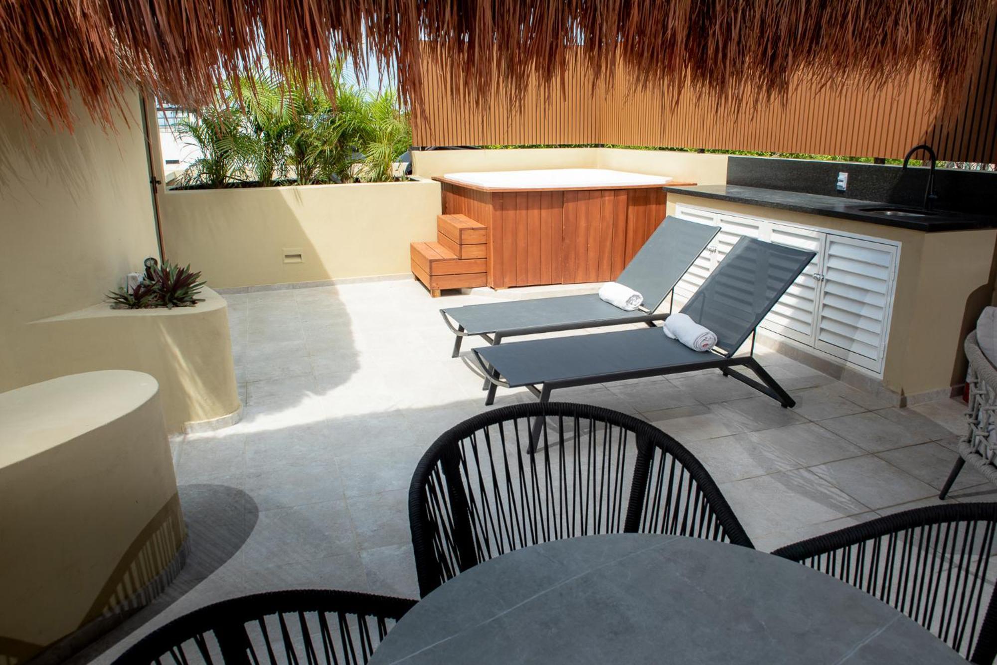 Maya Villa Condo Hotel And Beachclub Playa del Carmen Exterior photo